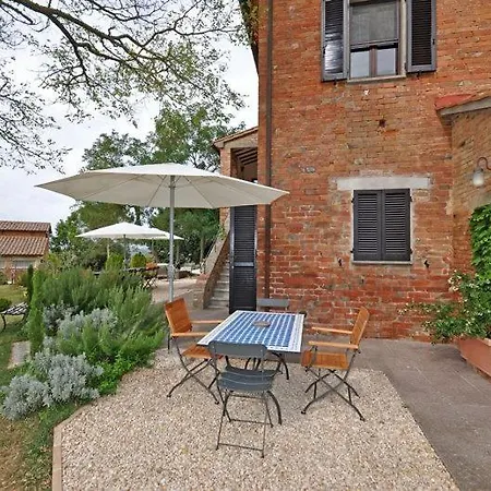 Castiglione Del Lago Sleeps 6 Ravigliano
