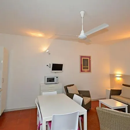 Castiglione Del Lago Sleeps 6 Lejlighed *